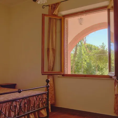 Cetine Vecchie Lantgård Torrita di Siena