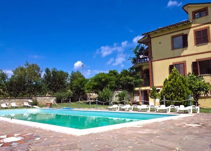 Cetine Vecchie Agroturismo *