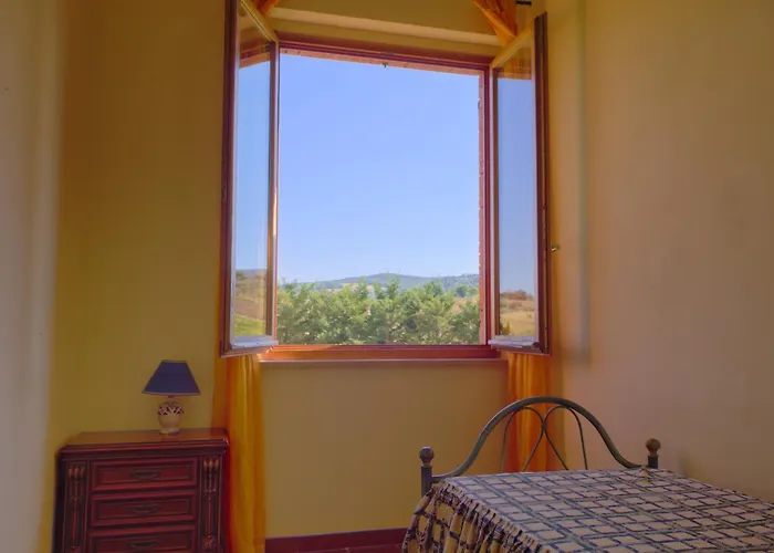 Cetine Vecchie Agroturismo *